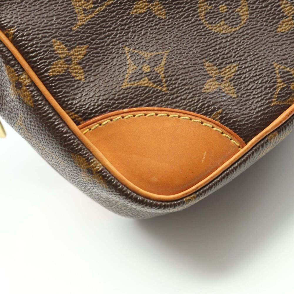 LOUIS VUITTON Brown Monogram Leather Shoulder Bag - Picture 8 of 9